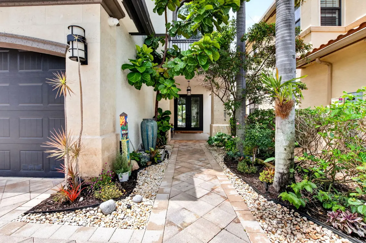 Entrance at 8991 Little Falls Way, Delray Beach