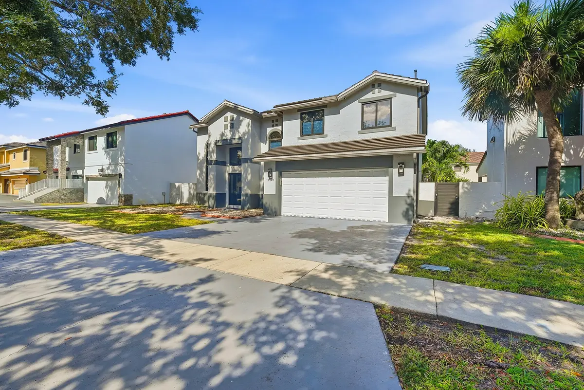 01_xul05917 at 19242 NW 89TH Avenue, Hialeah
