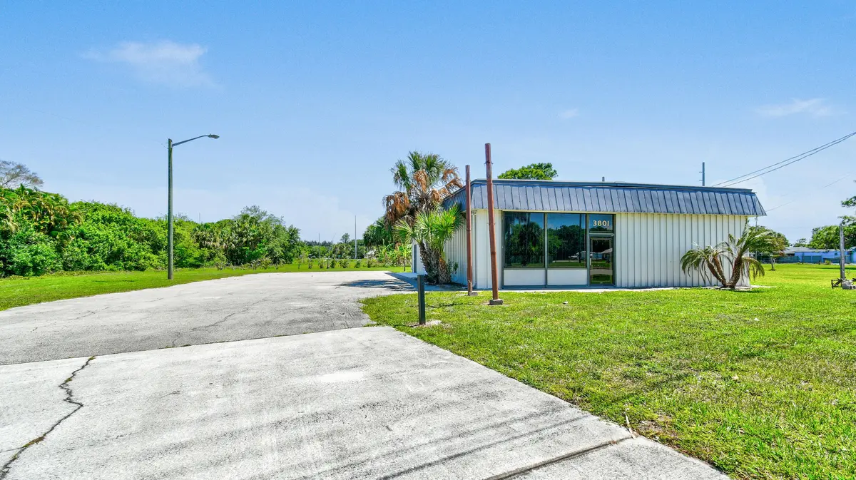 Warehouse-PSL(2) at 3801 OKEECHOBEE Road, Fort Pierce