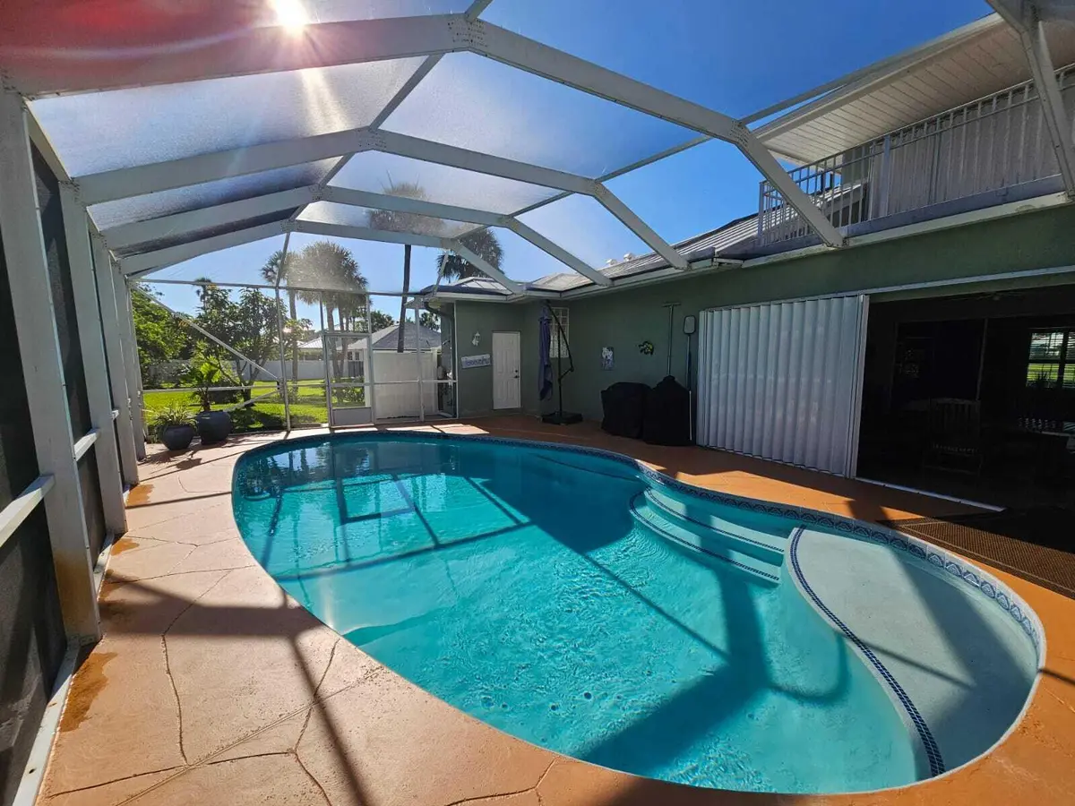Pool - Screen lanai at 8289 SE PILOTS COVE Terrace, Hobe Sound