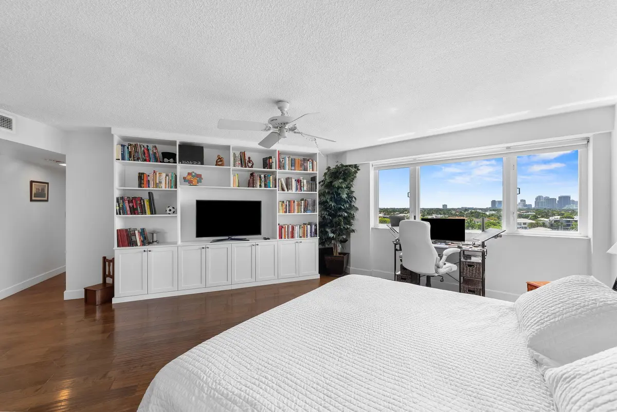 11-web-or-mls-_BWP7134 at 3000 Holiday Drive 905, Fort Lauderdale