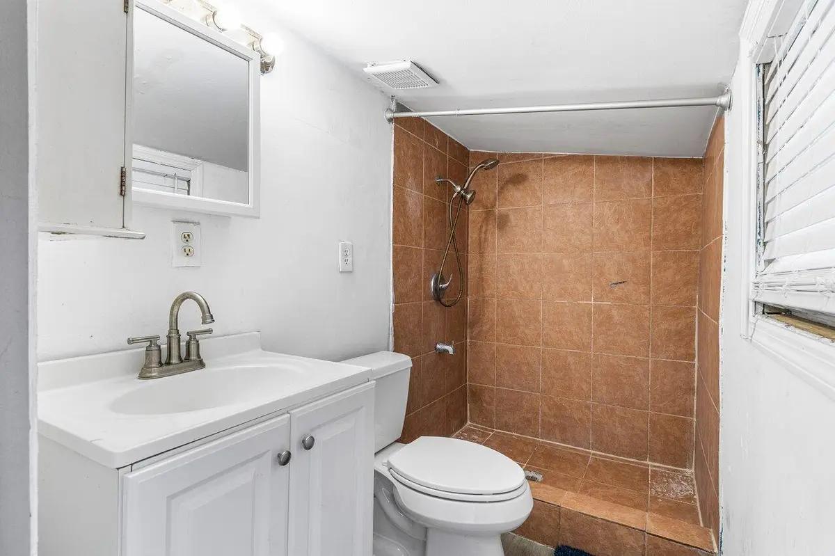 MR4 at 1047 Miner Road, Lake Worth