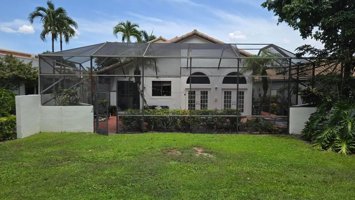back at 6510 VIA ROSA, Boca Raton