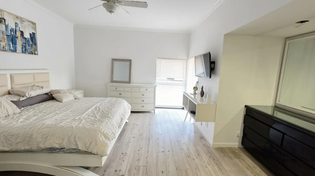 master bedroom at 6510 VIA ROSA, Boca Raton