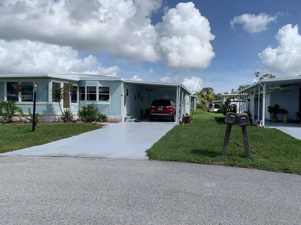 Front 2 at 8 Brisa Lane, Port St. Lucie
