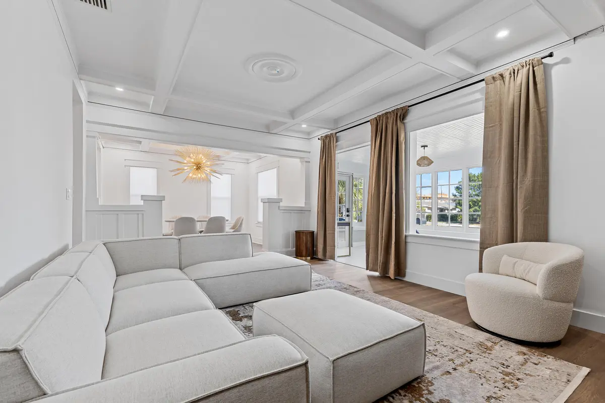 6F9A4090 (1) at 5309 N Flagler Drive, West Palm Beach