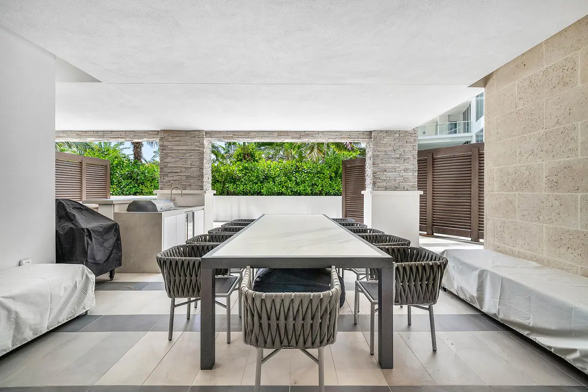 038-220SoutheastMiznerBoulevard-205-Boca at 220 SE Mizner Boulevard 205, Boca Raton