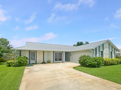 5209 Eagle Drive, Fort Pierce – sold
