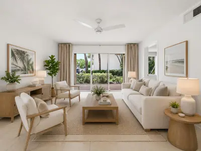 20101 Glenmoor Drive, West Palm Beach – Condominium for sale