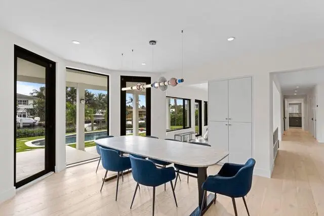 du9 at 21 Duke Drive, Lake Worth Beach