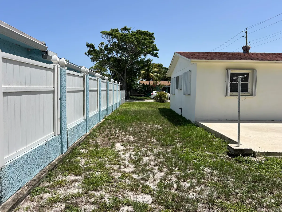 IMG_1815 at 816 24th Avenue, Lake Worth Beach