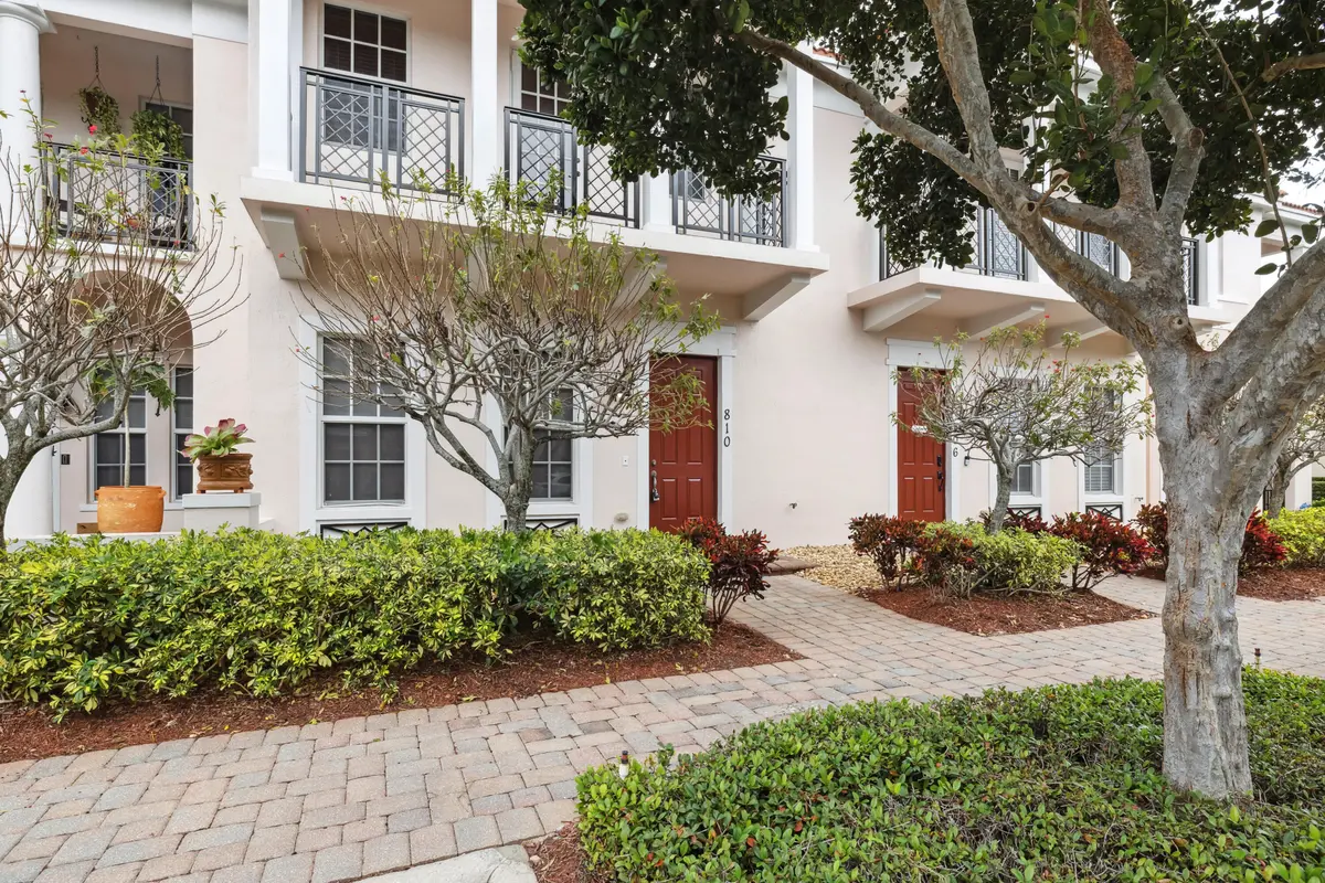 Front door at 810 NW 83RD Lane, Boca Raton