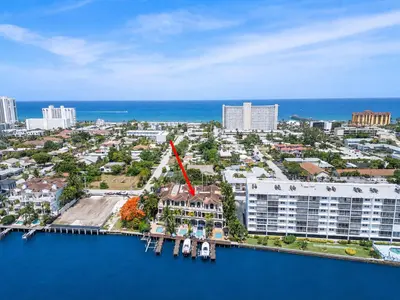 449 NE 19th Avenue, Deerfield Beach – Townhouse for sale