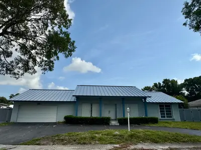 7441 SW 19TH Street, Plantation – leased