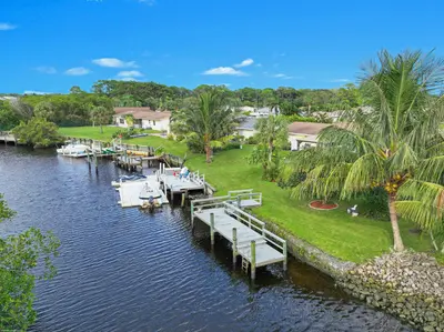 208 Sims Creek Drive, Jupiter – Villa for rent