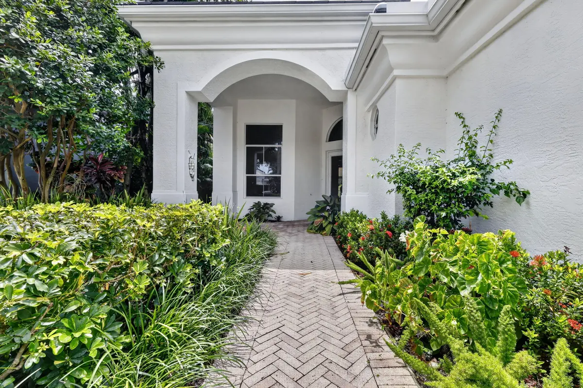 4-web-or-mls-_14A3875 at 16083 Via Monteverde, Delray Beach