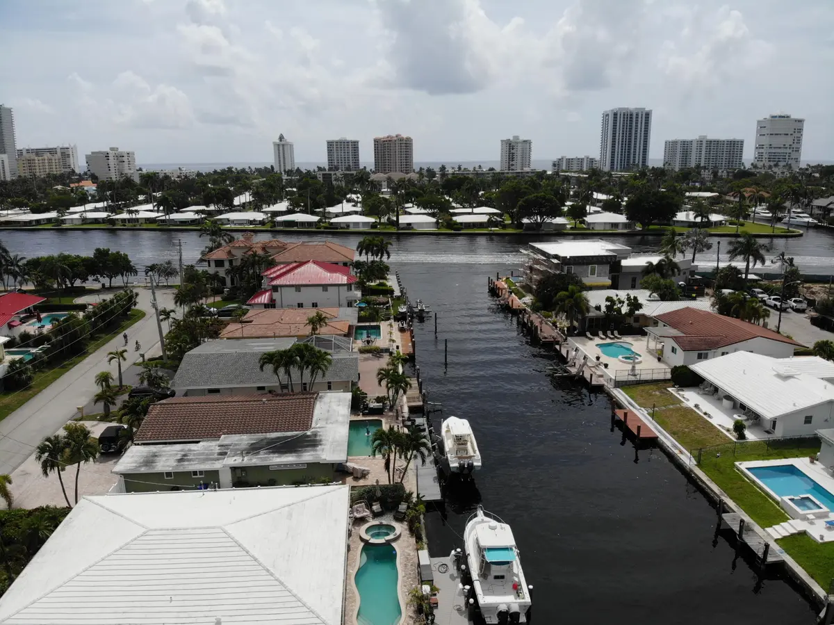 74D06B5713BED7597FEC22639F45D927 at 2712 SE 13TH Court, Pompano Beach