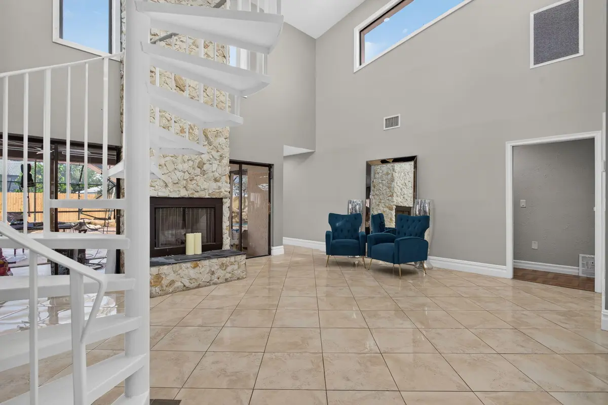 17-web-or-mls-7355-8801 at 7355 NW 83RD Avenue, Tamarac