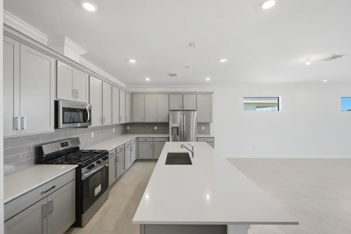32-DSC5992 at 6891 NW KESTREL Lane, Port St. Lucie