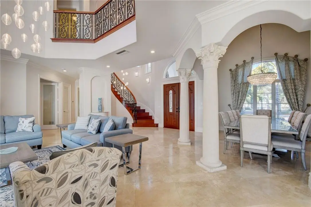 Photo 4 at 1320 S LAKESIDE Drive, Lake Worth Beach