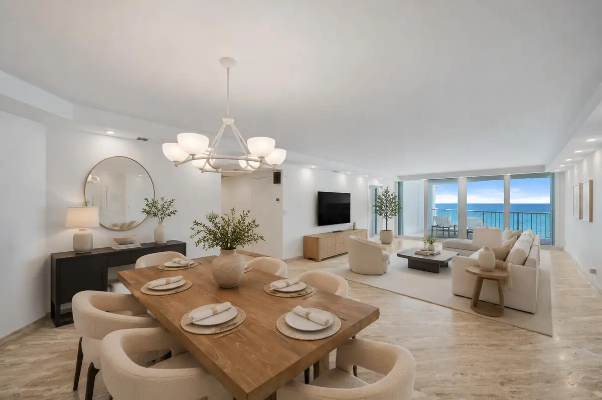 Virtually Staged at 3170 S Ocean Boulevard 601n, Palm Beach