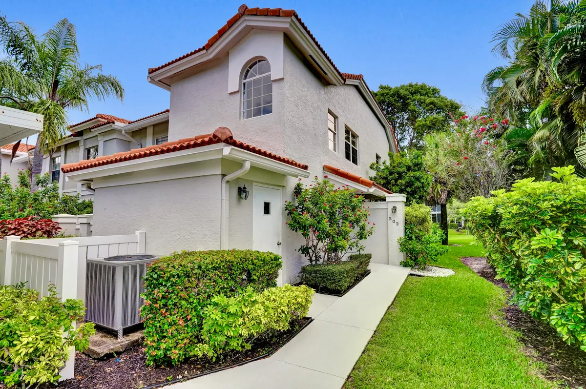 7669 Springwater - 1 at 7669 Springwater Place 202, Boynton Beach