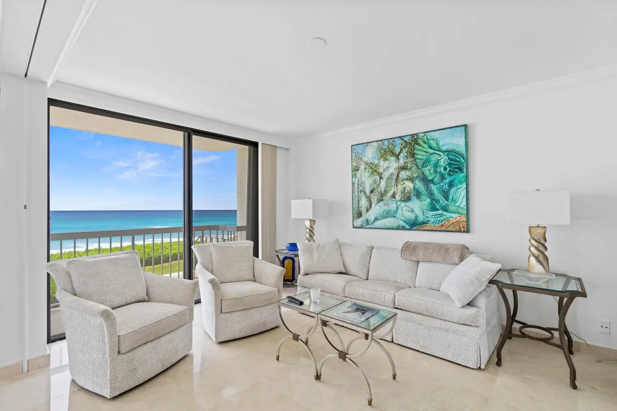 DSC08155.jpg-SMALL at 3300 S OCEAN Boulevard 303N, Palm Beach