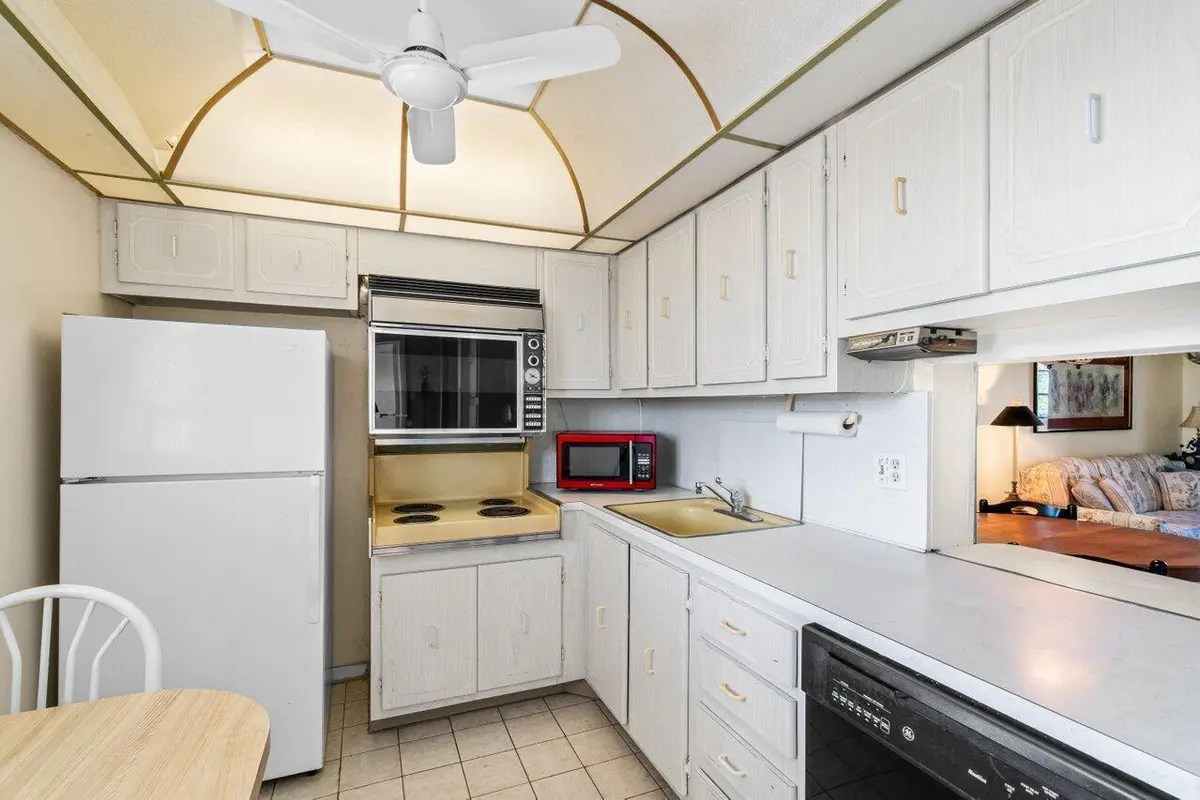 Kitchen at 2615 NE 3rd Court 308, Boynton Beach