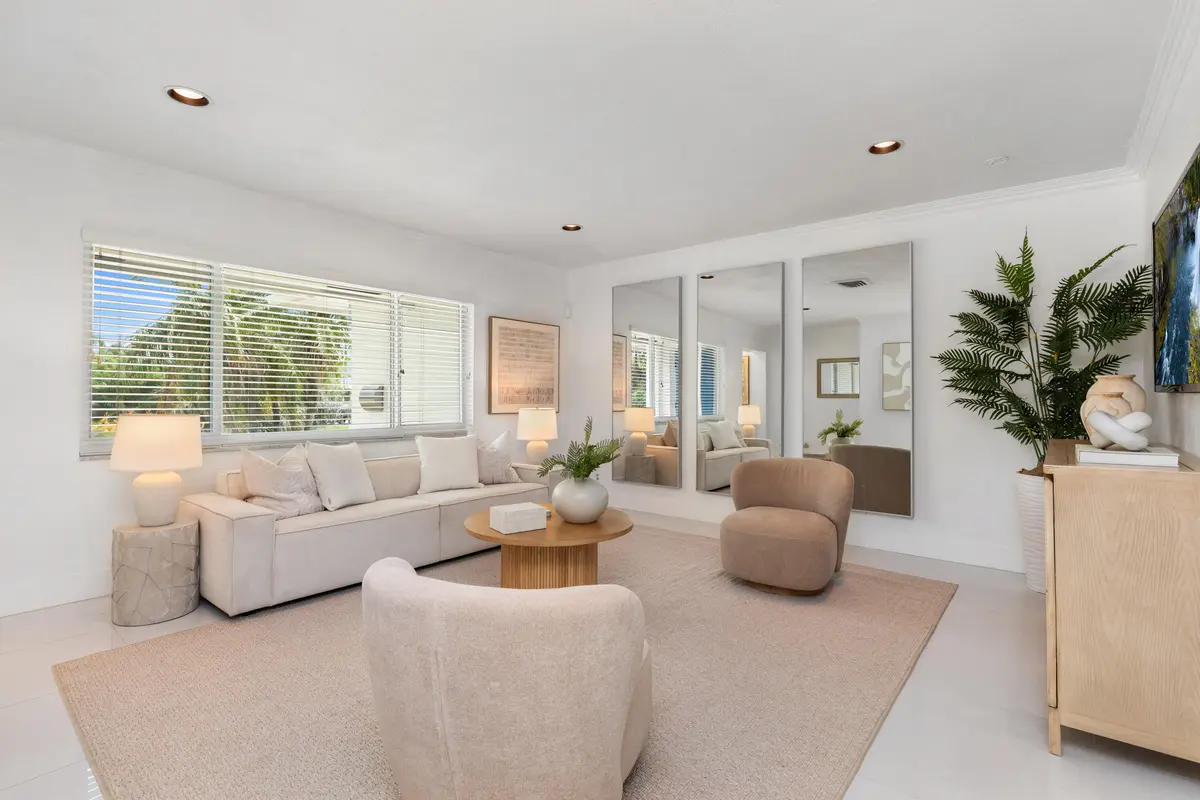 1I6A2499 at 1771 NE 33RD Street, Oakland Park