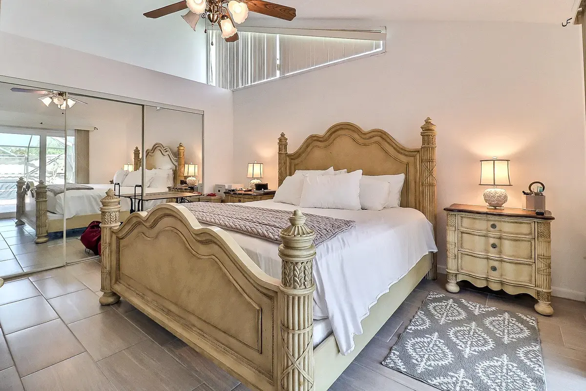 da69fc1a7c2f93931efaeaa2f8c11969c78bbb25 at 5796 Golden Eagle Circle, Palm Beach Gardens