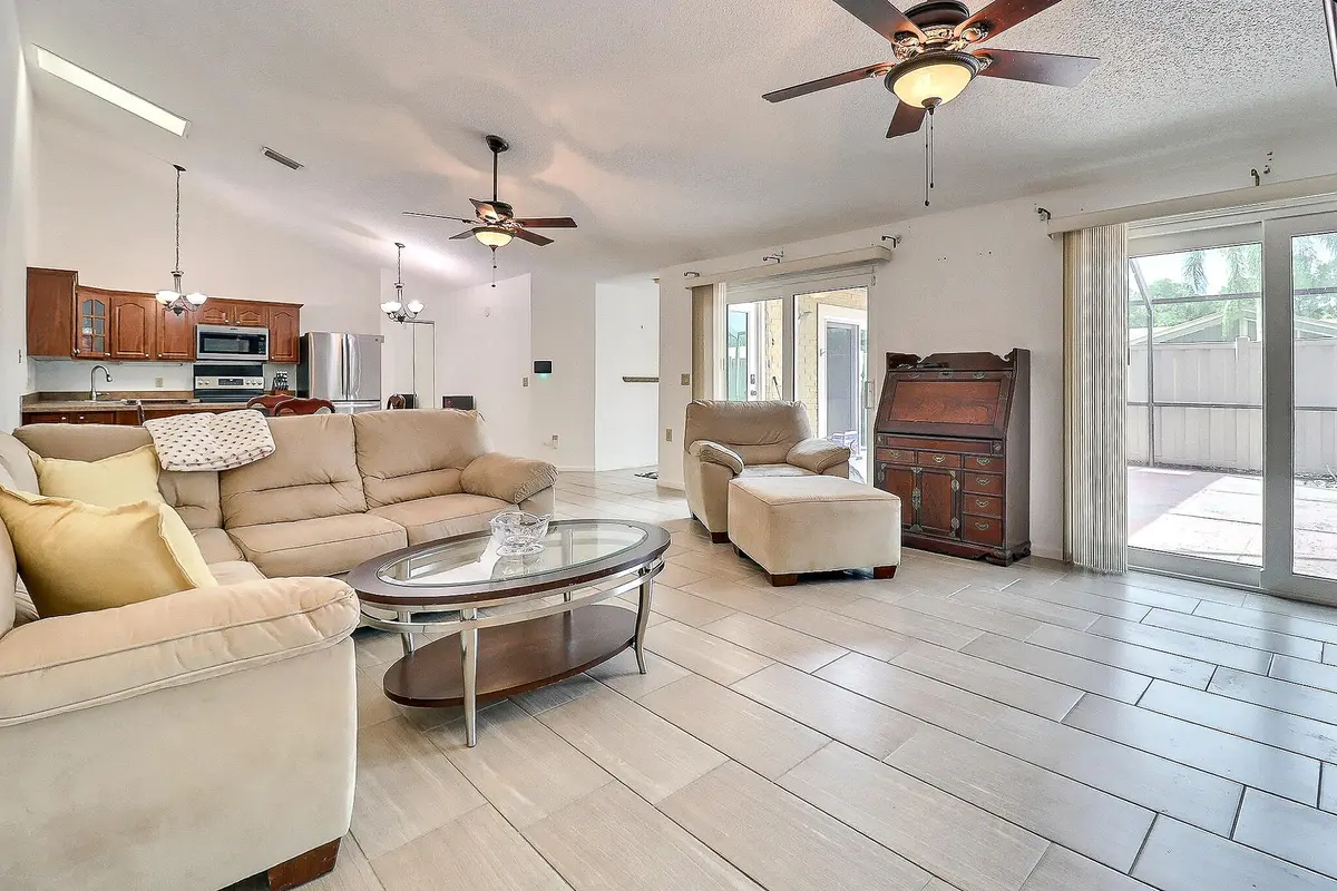 e720beb1a2cbd6622589a285d197c52c64440356 at 5796 Golden Eagle Circle, Palm Beach Gardens