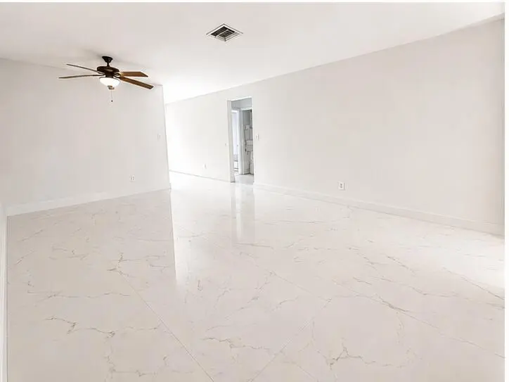 living_room at 4341 RIVERSIDE Drive A-D, Coral Springs