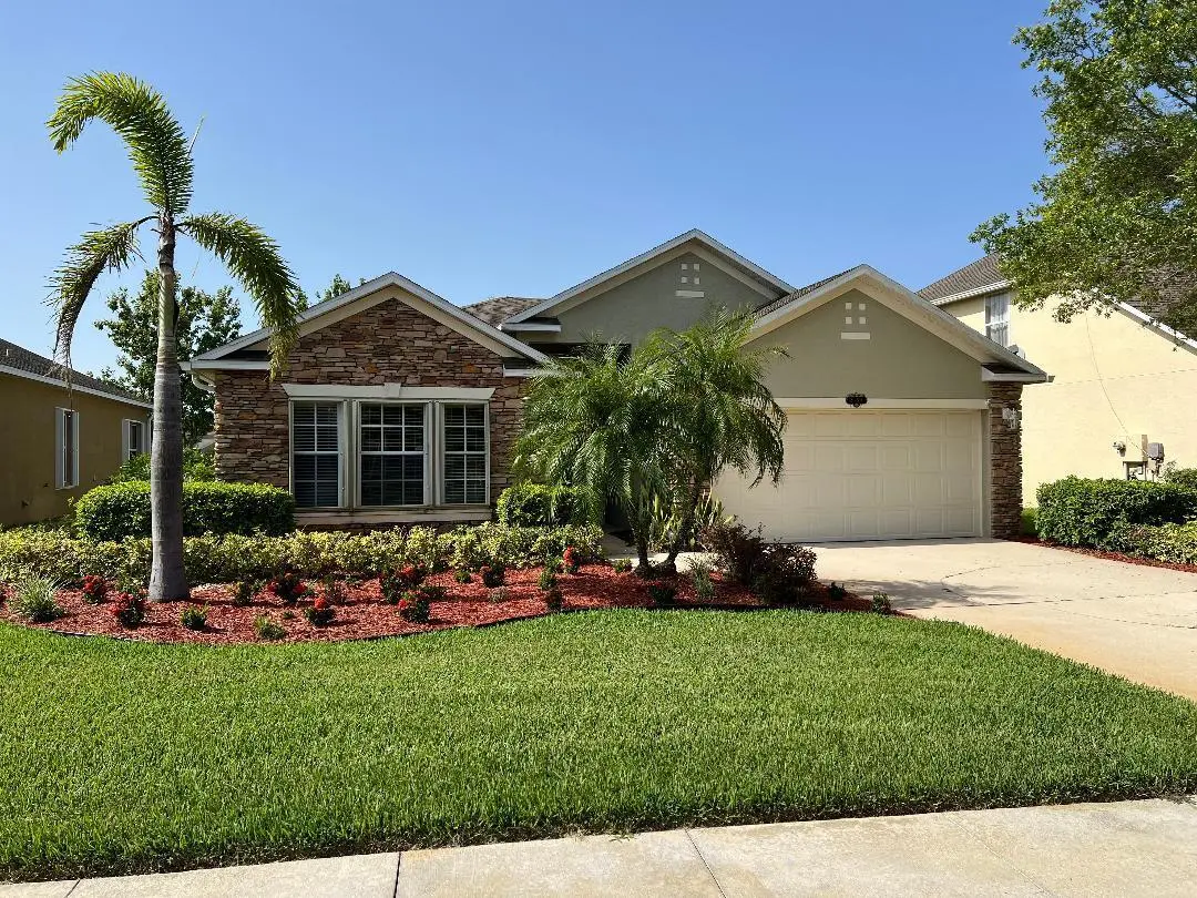 Westfield front at 8196 WESTFIELD Circle, Vero Beach