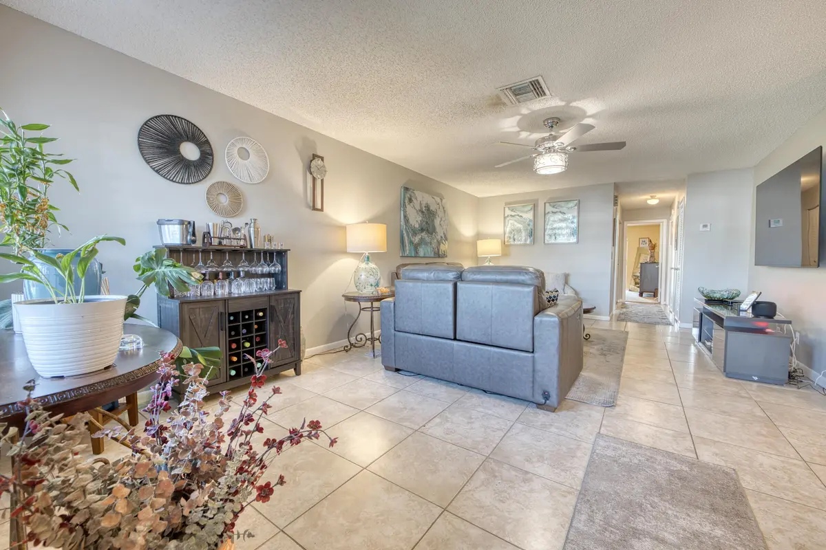 5037 ALFRED Drive, West Palm Beach, FL – photo 5