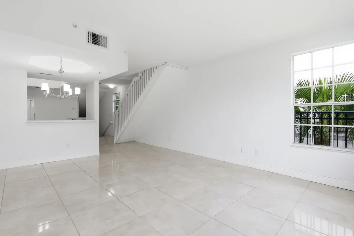 785 SW 148th Avenue 1402, Sunrise, FL – photo 8