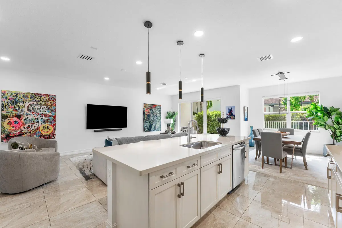 008-100Northwest69thCircle-52-BocaRaton- at 100 NW 69th Circle 52, Boca Raton