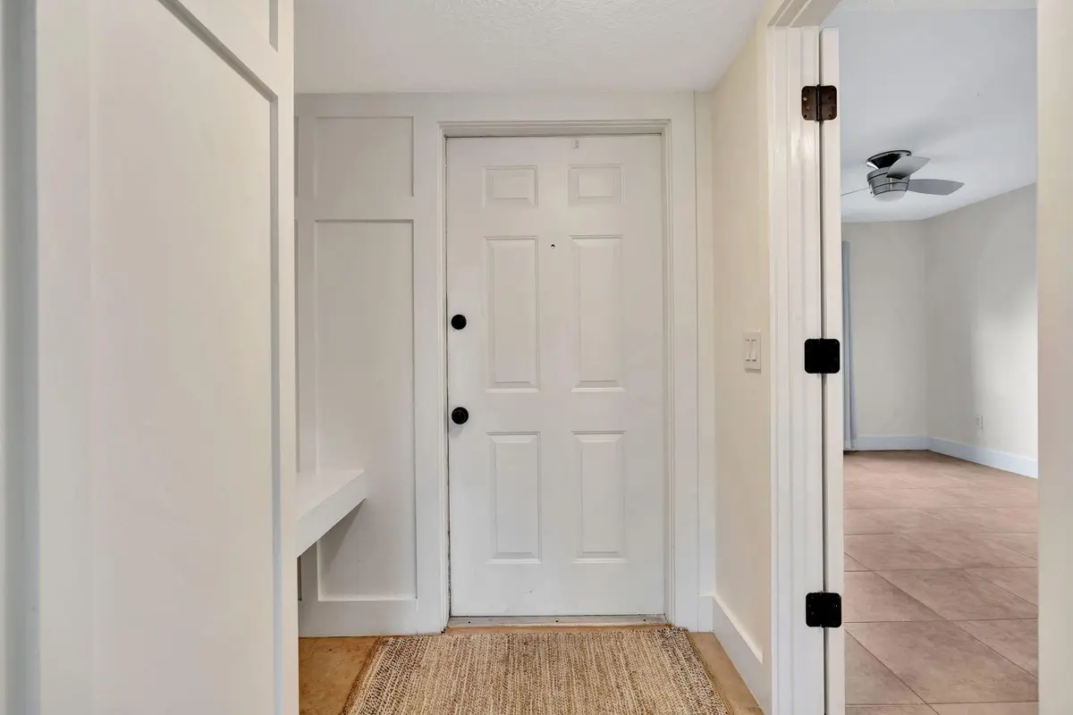 7-web-or-mls-_MLP0422 at 8132 SE Croft Circle A-1, Hobe Sound