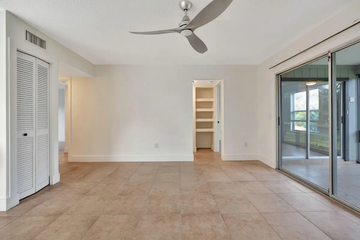 12-web-or-mls-_MLP0447 at 8132 SE Croft Circle A-1, Hobe Sound