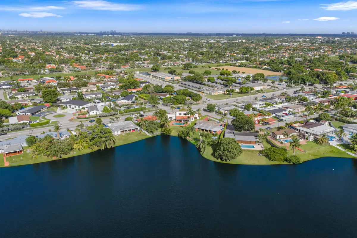Lake Kiss at 1110 SW 97TH Avenue, Miami