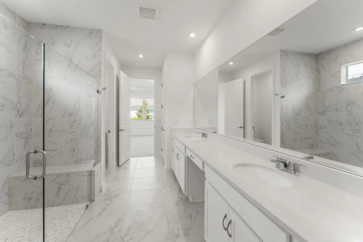 US_SEF_HAVEN_LOT 274_OWNERS BATH at 12033 SW Pantone Street, Port St. Lucie