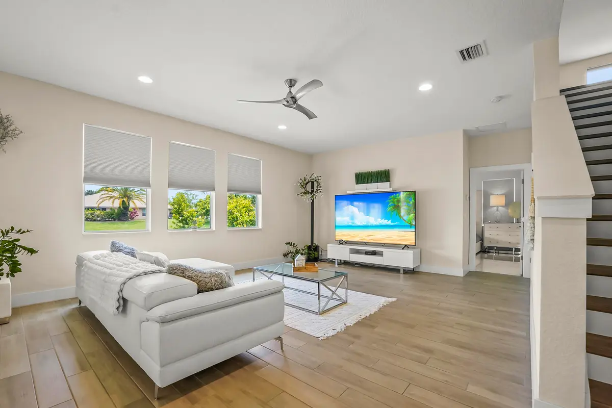 08 Living room 01 at 11971 Cypress Key Way, Royal Palm Beach
