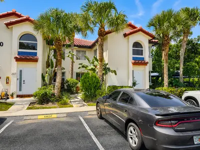 340 NW 67TH Street 108, Boca Raton – Condominium for rent