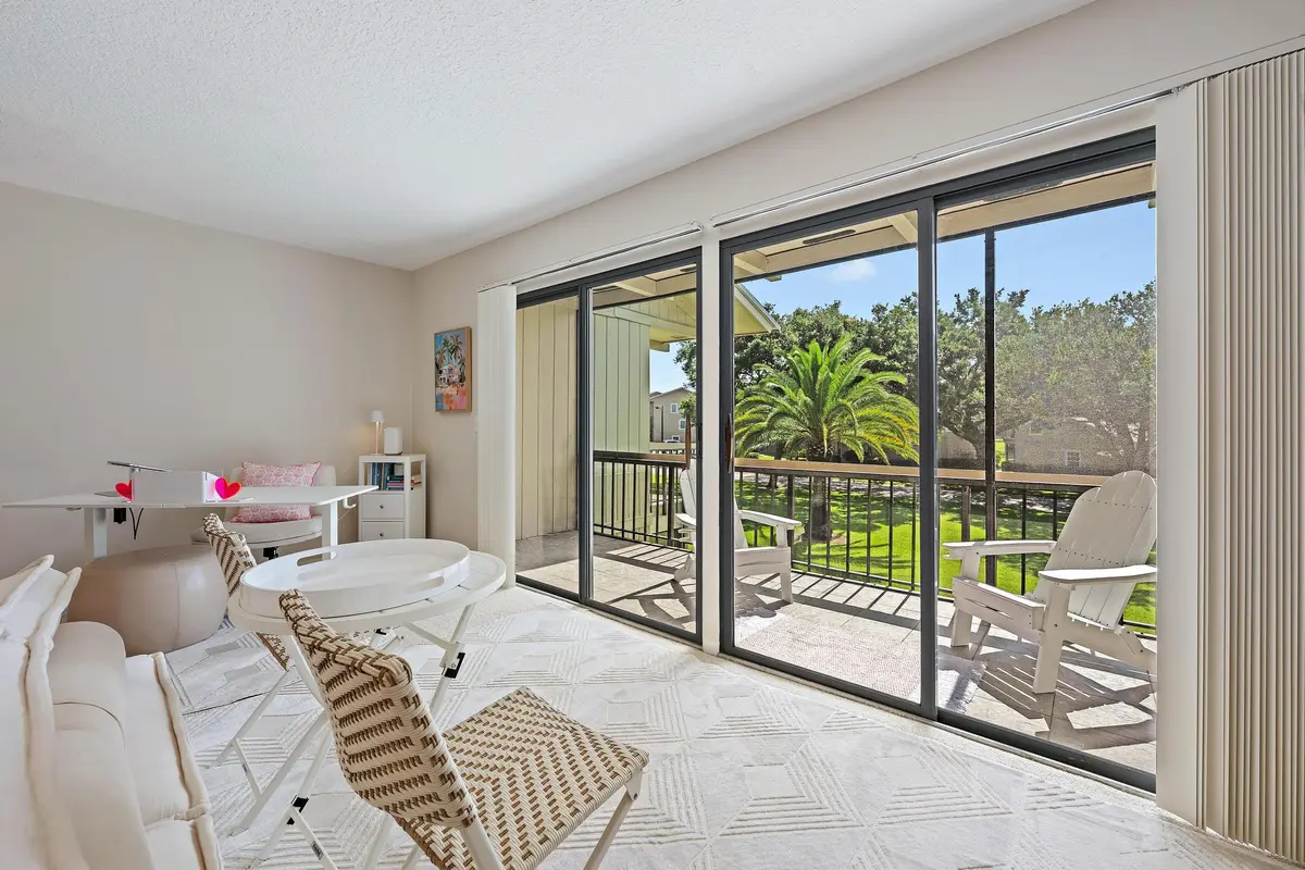 18480 SE Wood Haven Ln apt J-11 at 18480 SE WOOD HAVEN LANE J, Jupiter