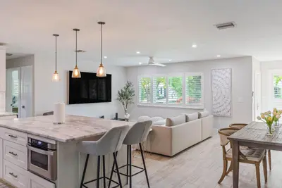 2830 SW 5th Street, Boynton Beach – Single Family Residence for rent
