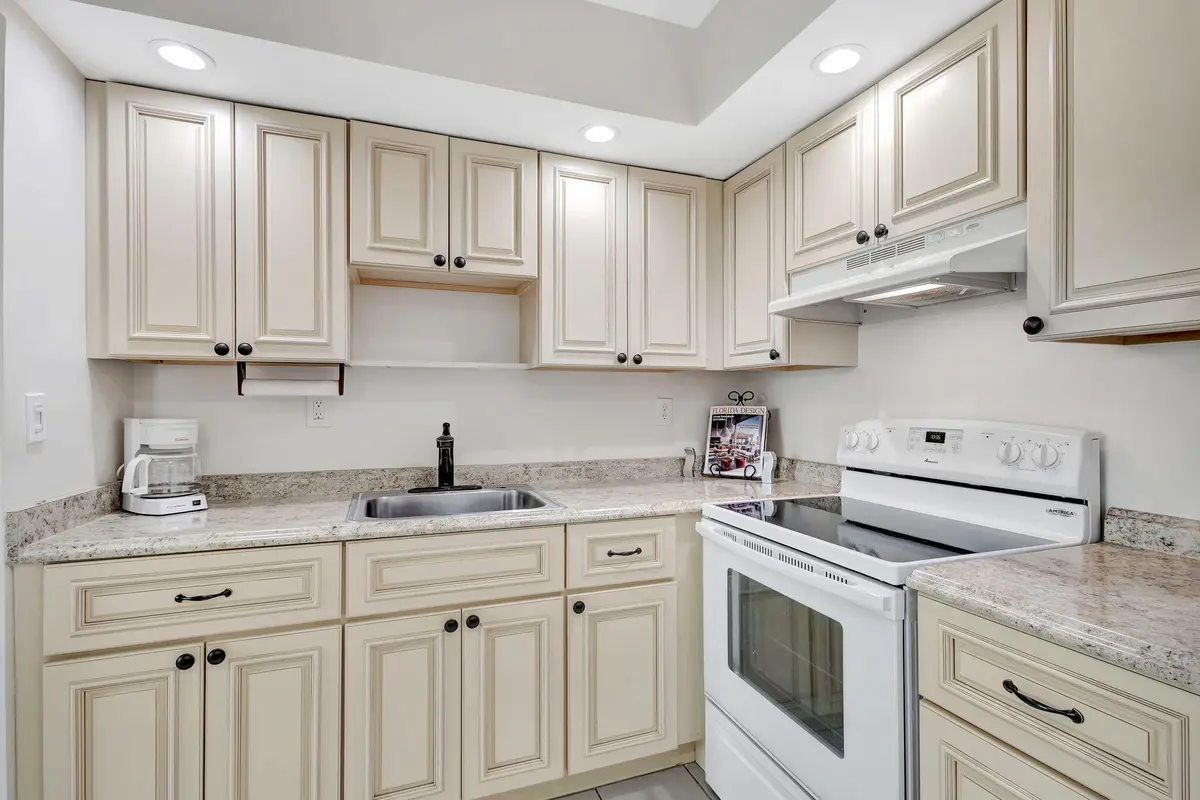 161 NORMANDY D at 161 Normandy Lane, Delray Beach