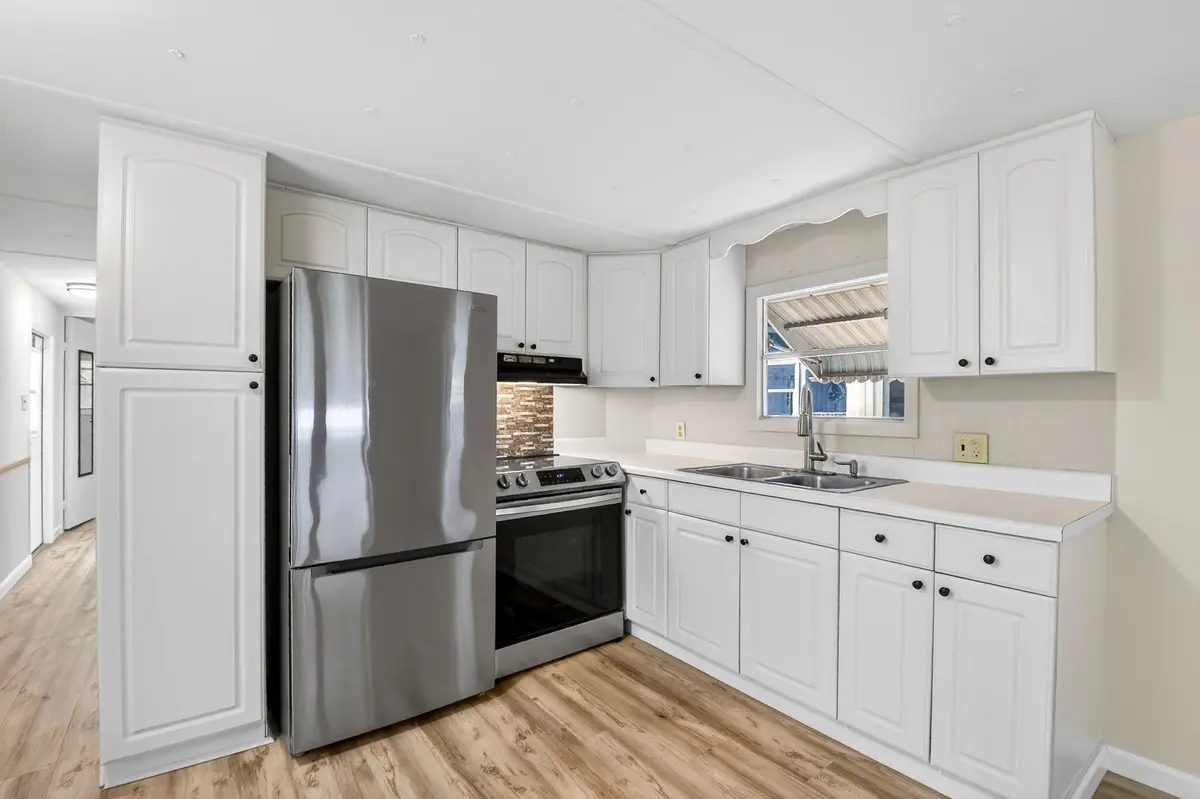 Kitchen at 5 Cedar Drive CD5, Briny Breezes