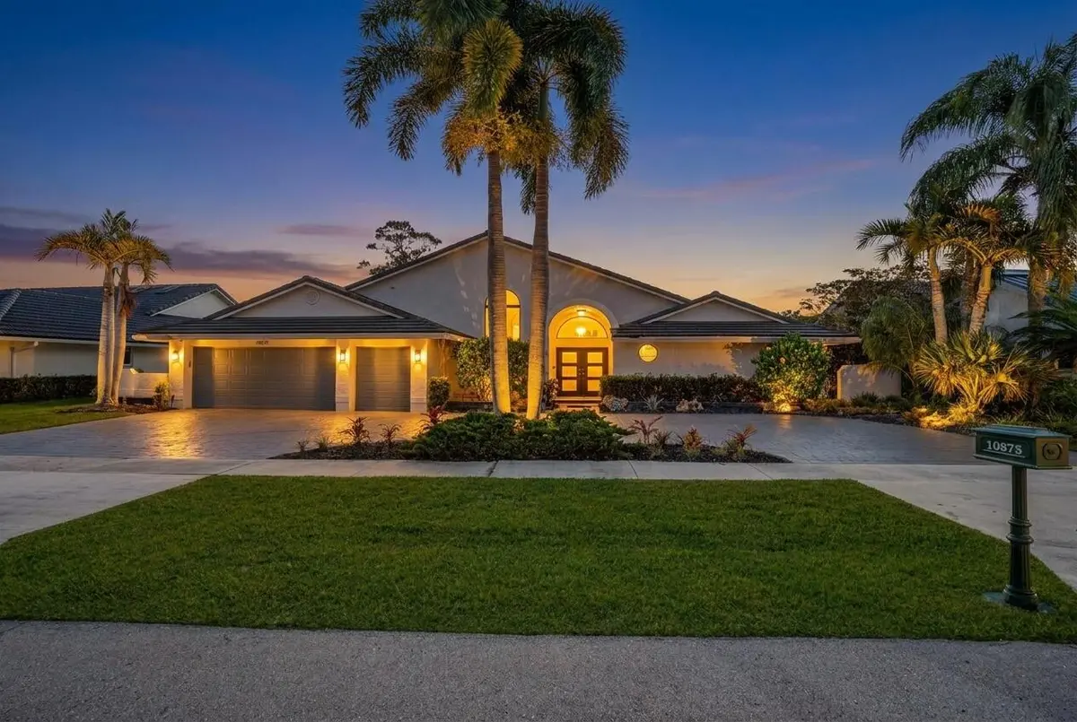 Welcome to Boca Woods Country Club at 10875 Boca Woods Lane, Boca Raton