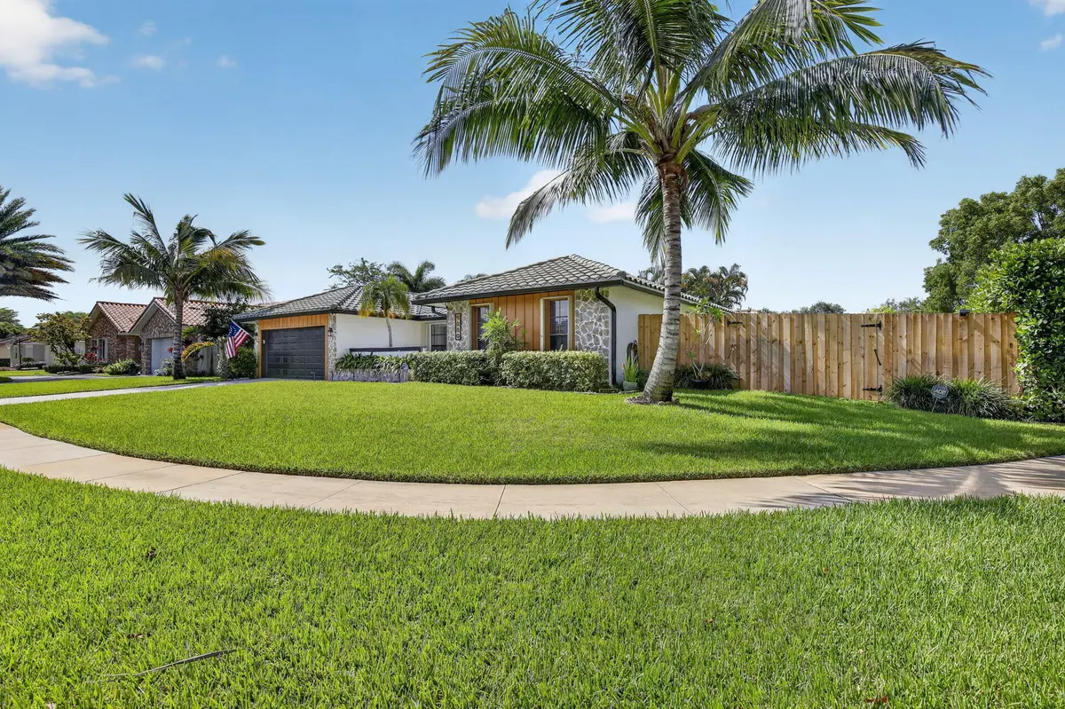 4-web-or-mls-_A7A2587 at 9680 NW 10th Court, Plantation