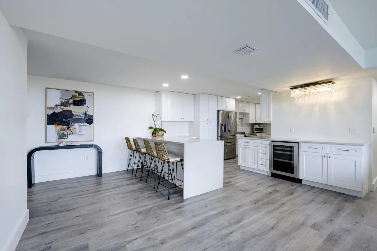 Kitchen & Bar at 5600 N Flagler Drive 1207, West Palm Beach
