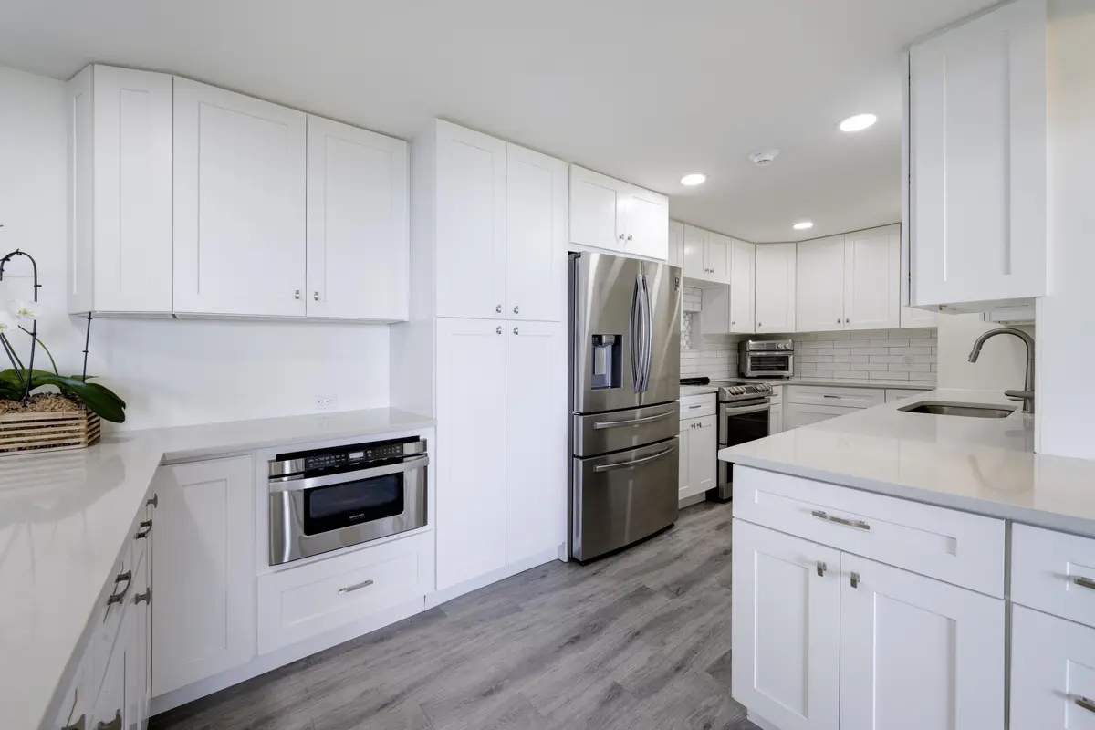 Kitchen at 5600 N Flagler Drive 1207, West Palm Beach